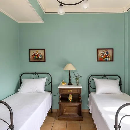 Pantaleon House